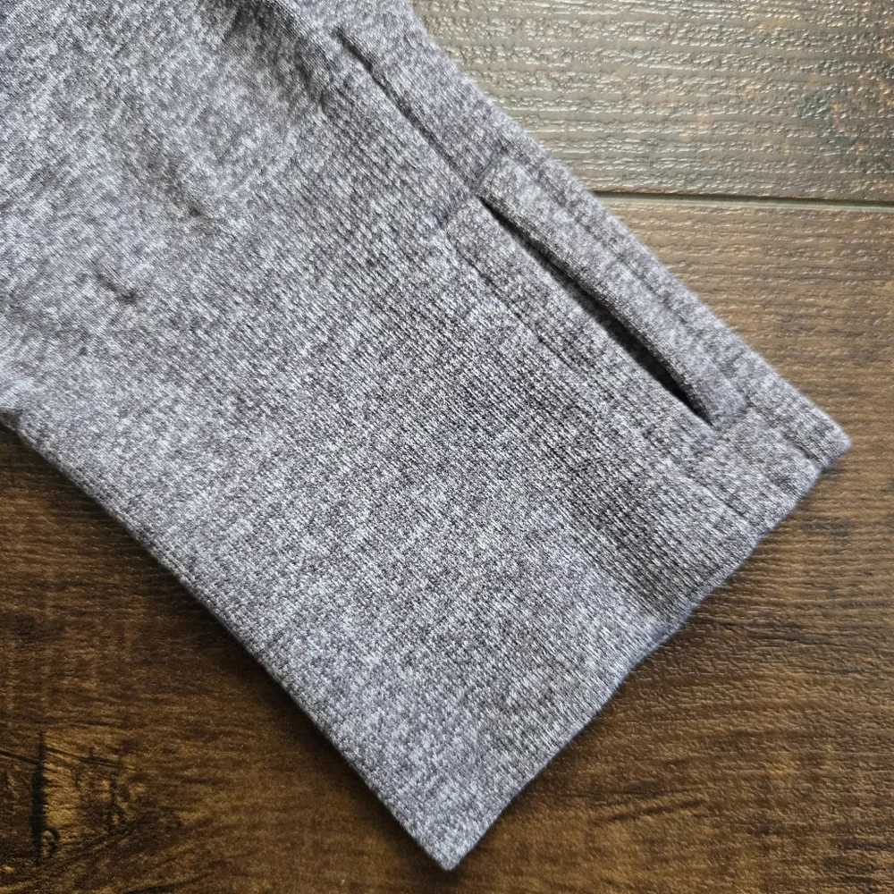 Oiselle Flyte Seamless Long Sleeve Gray Running Top Size Medium - Picture 7 of 12
